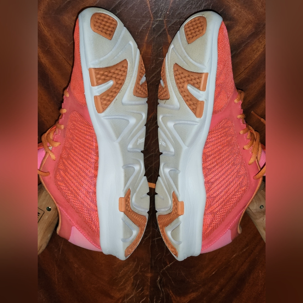 ASICS - F - GEL-FIT TEMPO 3 SHOE Women's Sz 7 - Picture 7 of 9